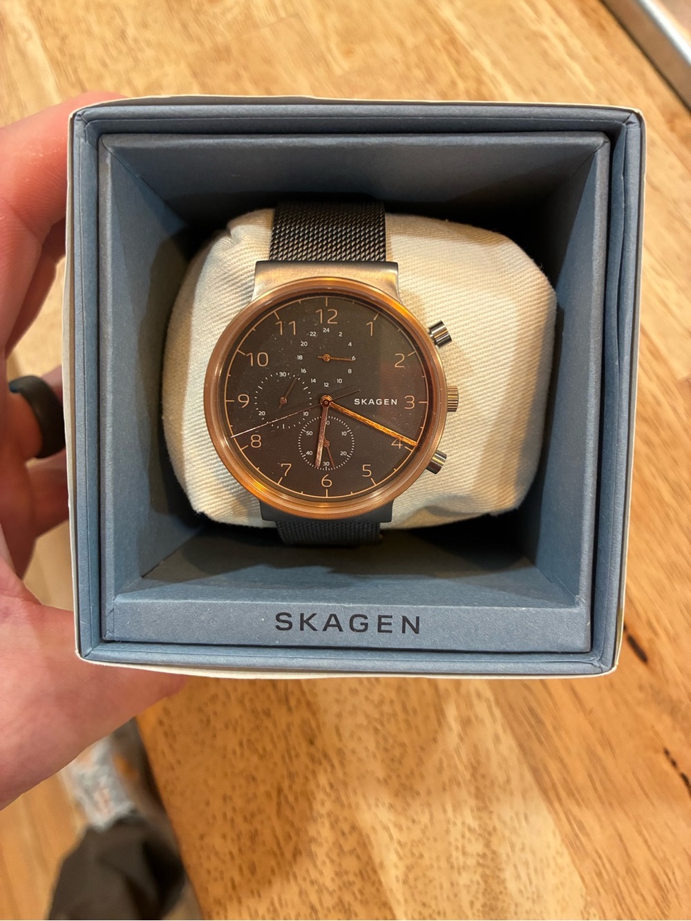 Skagen Mens Rose Gold Gunmetal Titanium Skw6408 Analog Watch 40mm #Z Worn Once